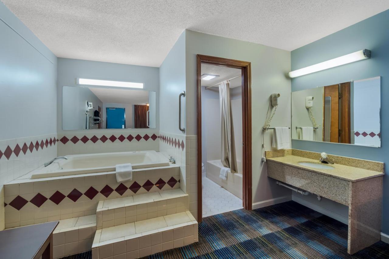 Rodeway Inn Augusta West - Fort Eisenhower Eksteriør billede